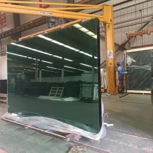 Floating Glass